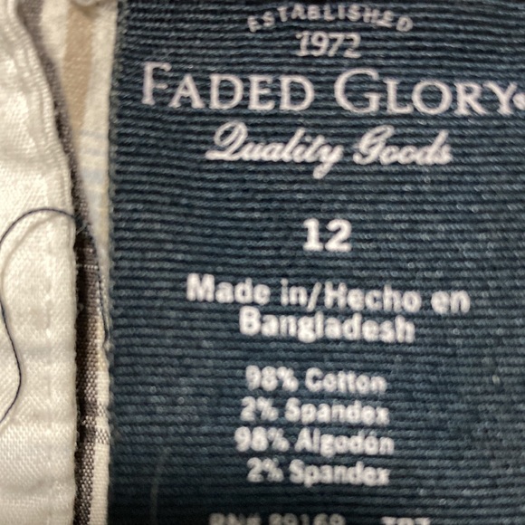 Faded Glory brown,blue and white patterned shorts - Picture 3 of 3